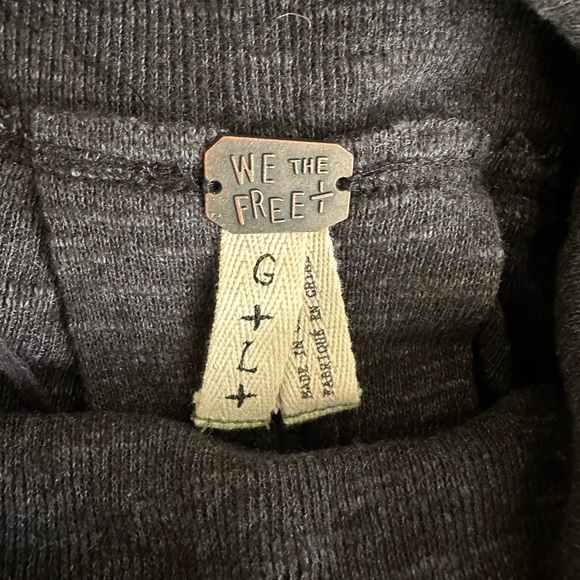 We the Free Split back Turtleneck - Picture 4 of 8